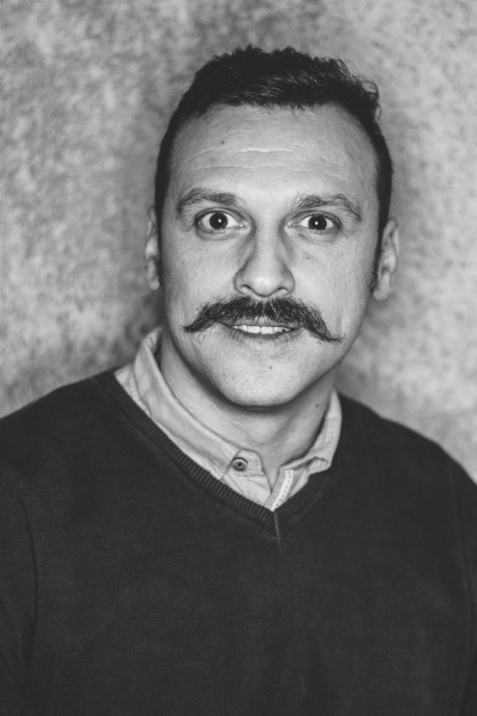 Movember 2017 - Portreti sa aukcije